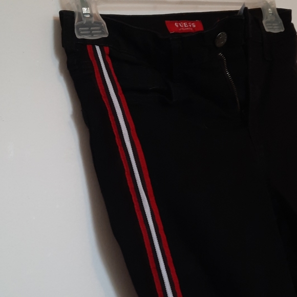 Guess Skinny Jeans - Picture 6 of 7